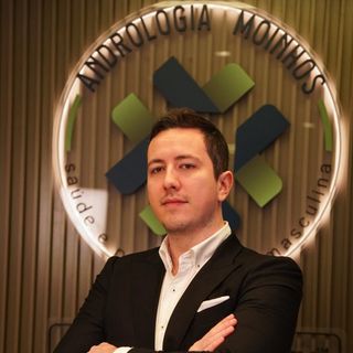 Thiago  Kreutz Grossmann , Urologista Porto Alegre