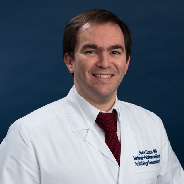 José Galaz, Ginecólogo Santiago