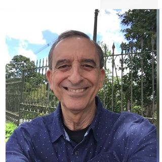 Manoel  Nunes da Silva , Neurocirurgião Uberaba
