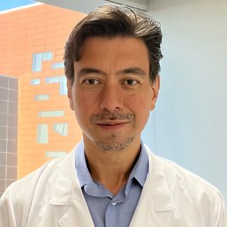 Ampliar imagem: Danilo Ricardo Okiishi de Oliveira, Ortopedista - Traumatologista São Paulo