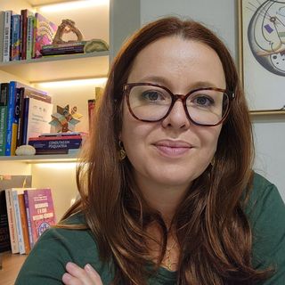 Dra. Bruna Daipré T Fernandes