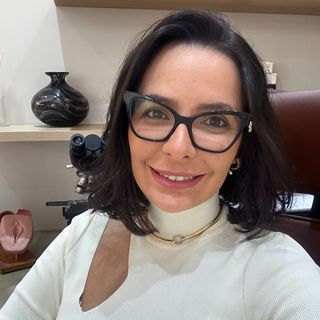 Ampliar imagem: Cecille Gribel, Ginecologista Rio de Janeiro