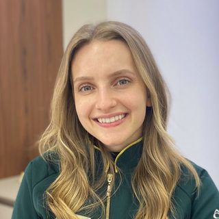 Thaís Brock, Dentista Passo Fundo
