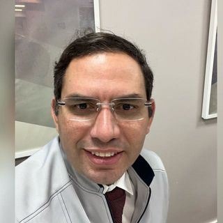 Hermano  Silvestre, Dentista Recife