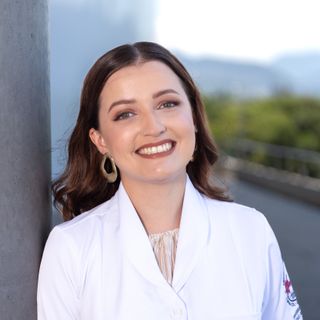 Ampliar imagem: Mariana da Rocha Rodrigues Nóbrega, Médico de família Rio de Janeiro