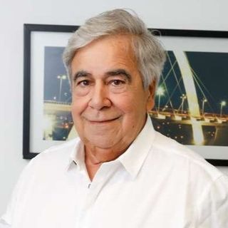 Armando de Mattos Pires, Coloproctologista Brasília