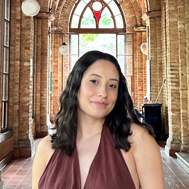 Lívia Tomita Gonçalves, Psiquiatra São Paulo