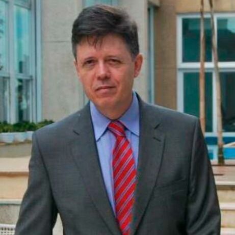 Jorge Luis Vitale Perdomo, Cirurgião plástico Campinas