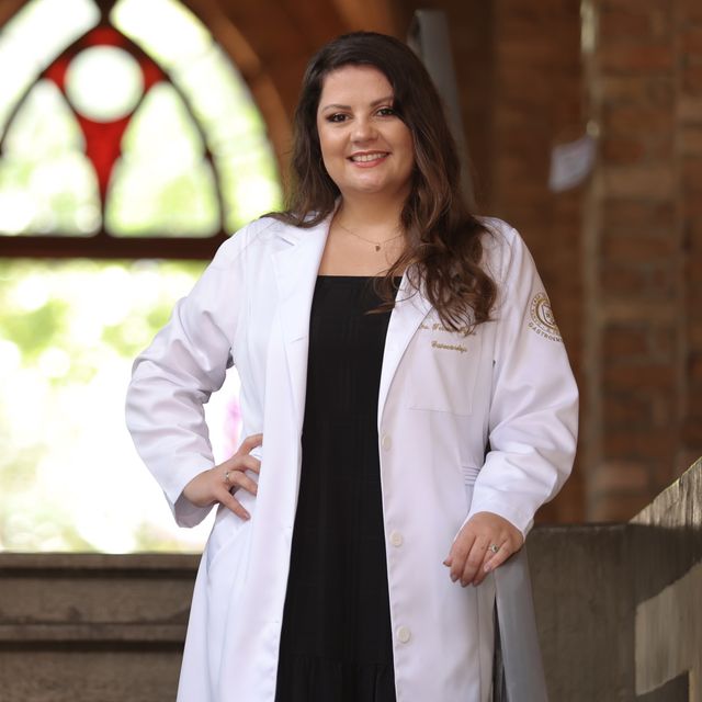  Fernanda  Ribeiro Pagliarde , Especialista em Clínica Médica Porto Feliz