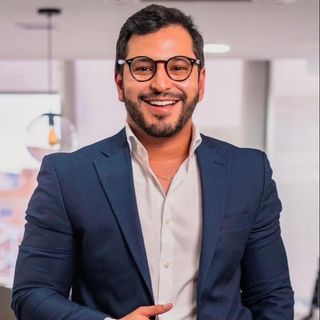 Acercar imagen: Johan Yessid Conquett Huertas, Dermatólogo Bogotá