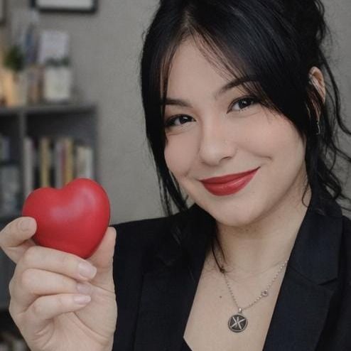 luana  lopes toledo , Psicanalista Carangola