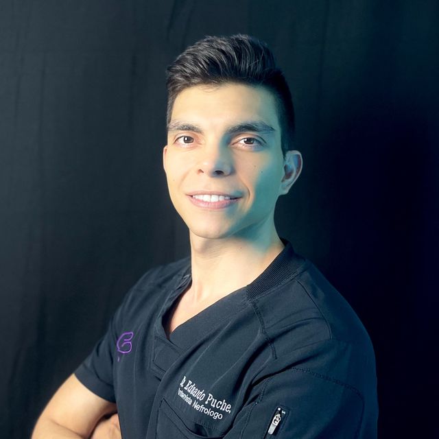 Eduardo Puche Carrascal, Nefrólogo Montería