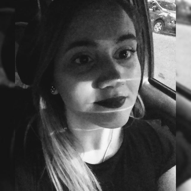 Nadia Valeria Espinosa Burghartt, Psicólogo La Plata