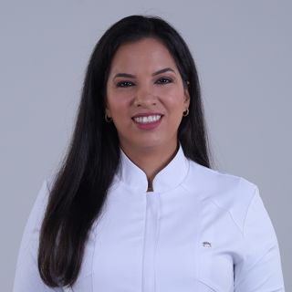 Dra. Carla Fonseca M Tonelini