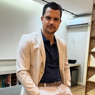 Ampliar imagem: Lucas Fernandes Andrade, Cirurgião do aparelho digestivo Belo Horizonte