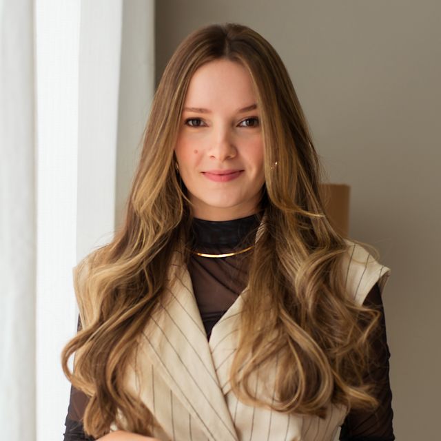 Rafaela  Mendonça, Hepatologista Salvador