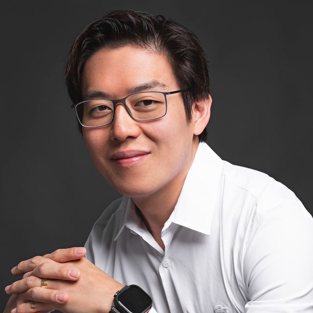 Everson Akio Sakô, Neurocirurgião Sorocaba