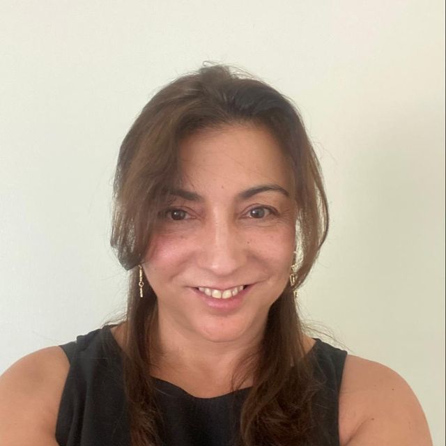 Barbara Valdes Corvalan, Psicólogo Providencia