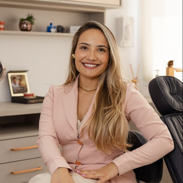 Camila Zanchi, Dentista Indaiatuba