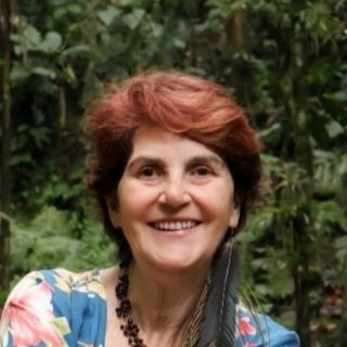 Ampliar imagem: Kátia Savelli Gomes, Médico Acupunturista Brusque