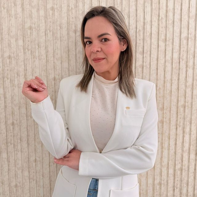 Dra. Maritza Nayadthed Guzman, Ginecólogo Concepción