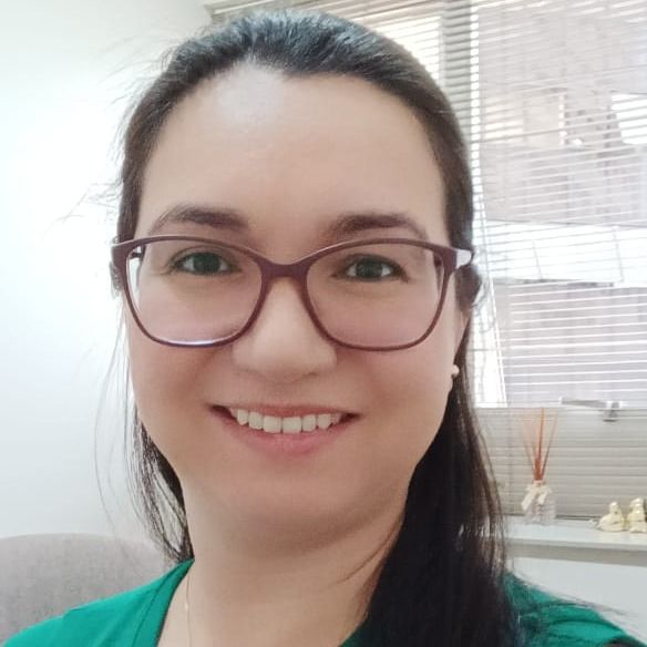 Heloisa  Oliveira Kawata , Psicólogo Londrina