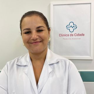 Ampliar imagem: Michelle De Almeida Santos, Médico clínico geral Campos Dos Goytacazes