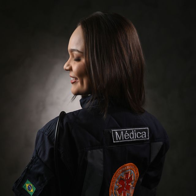 Bárbara  Dacttes , Generalista Salvador