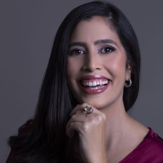 Ampliar imagem: Camille Olimpia, Ortodontista Recife