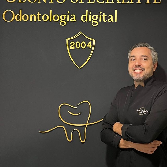 André Monteiro Barboza ., Dentista São Vicente