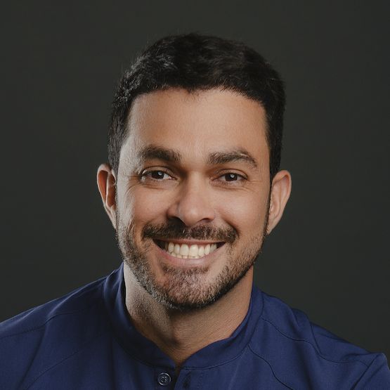 Igor Tobias Castro, Cirurgião plástico São Paulo