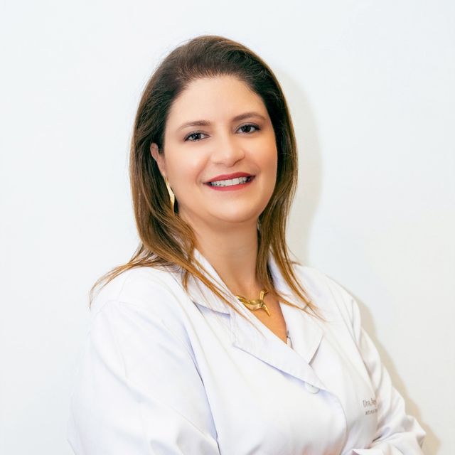 Angela de Barros Correia Casillo, Endocrinologista Curitiba