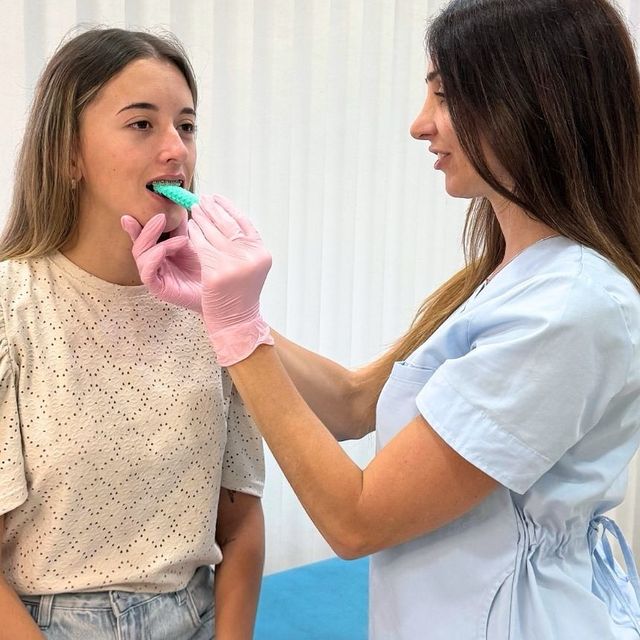 Antonella Pochettino, Fonoaudiólogo Villa María