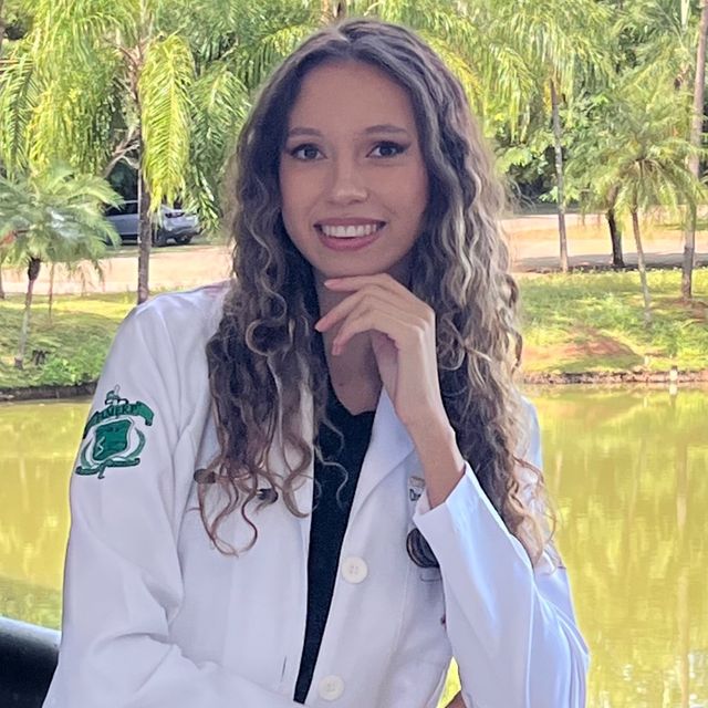 Vitória Regina de Souza, Médico clínico geral Limeira
