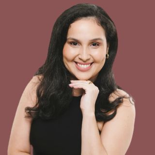 Ampliar imagem: Thayane Rolim, Reumatologista Fortaleza