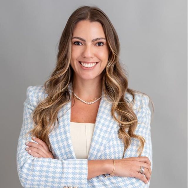 Clara Fernanda Aguiar Gomes, Psiquiatra São Paulo