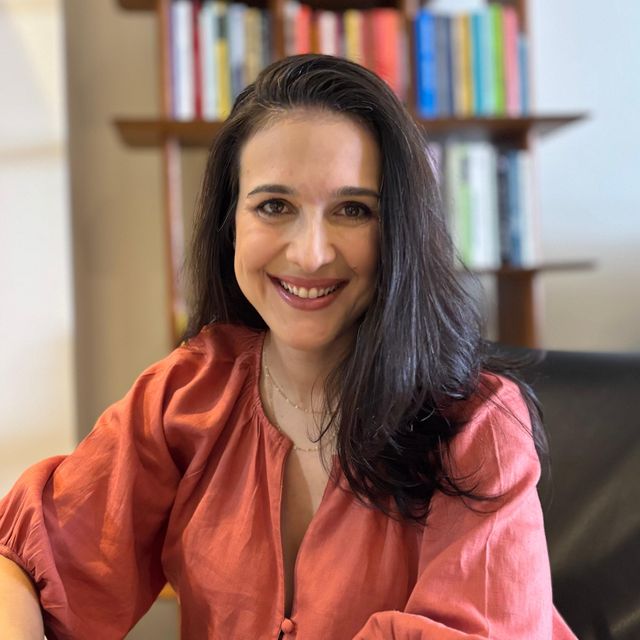 Bruna Lopes Meghelli, Psicanalista São Carlos