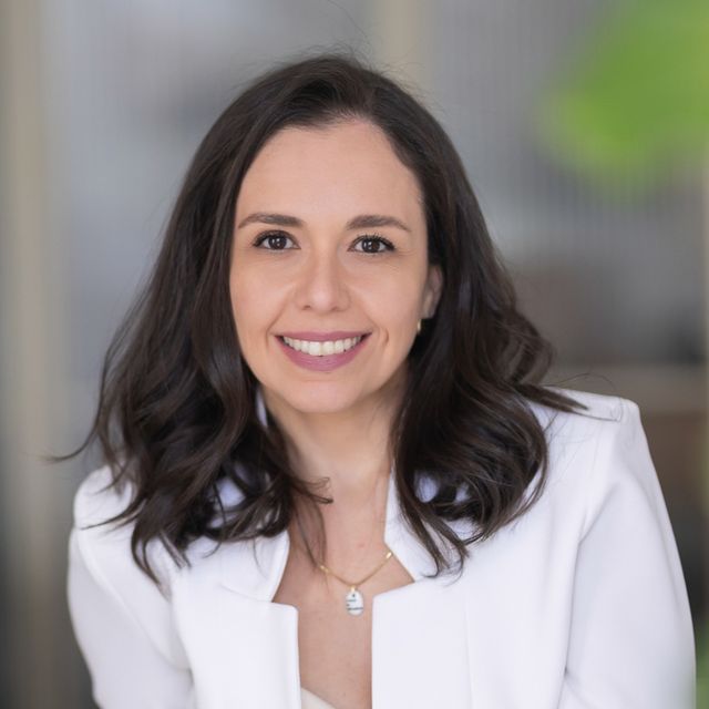 Mila Meneguelli Miranda, Mastologista São Paulo