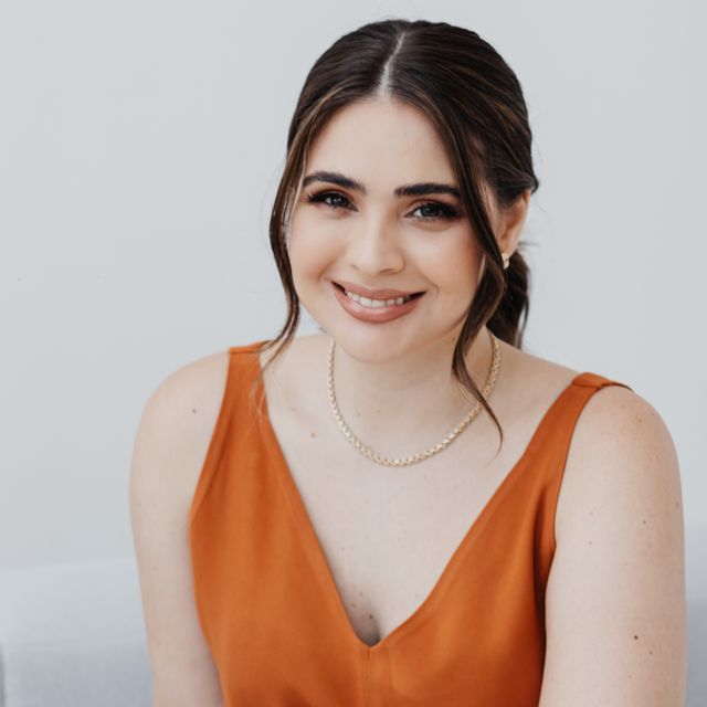 Hannah Cade Guimarães Gazzinelli, Dermatologista Vitória