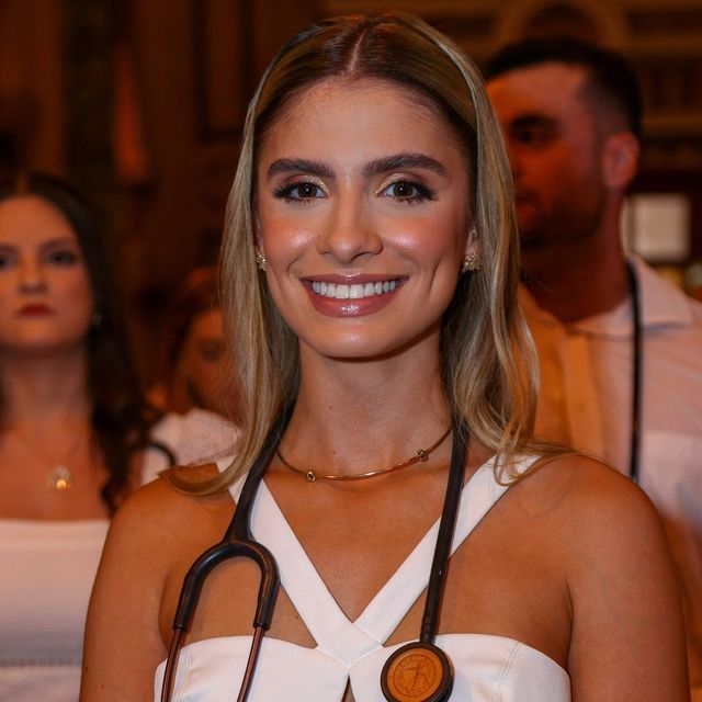 Bruna   Luiza Silva, Psiquiatra Apucarana