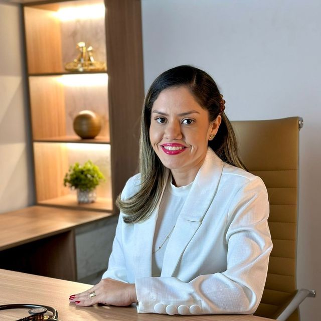 Caroline Agni Gomes Paes, Endocrinologista Porto Velho