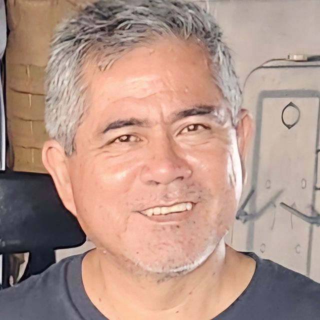Walter William  Vega Rodríguez , Oftalmólogo Chimbote