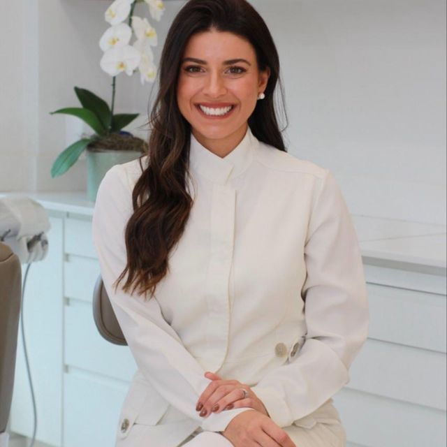 Fabiana Lisboa, Dentista Rio de Janeiro