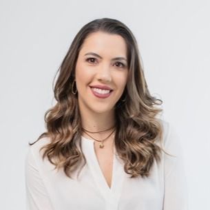 Marina Delatti, Dermatologista São João Da Boa Vista