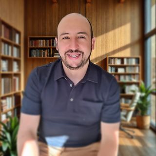 Acercar imagen: Ernesto Uribe Oyanedel, Psicólogo Santiago