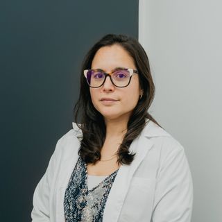 Acercar imagen: Ana Carolina Lovaglio, Neurocirujano Ciudad Autónoma de Buenos Aires