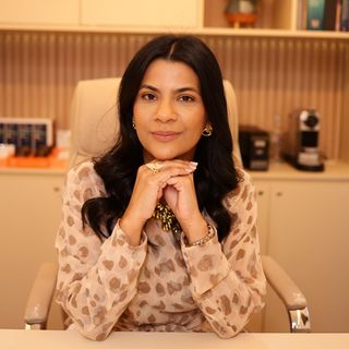 Aracelle  Carvalho, Dermatologista Luziânia