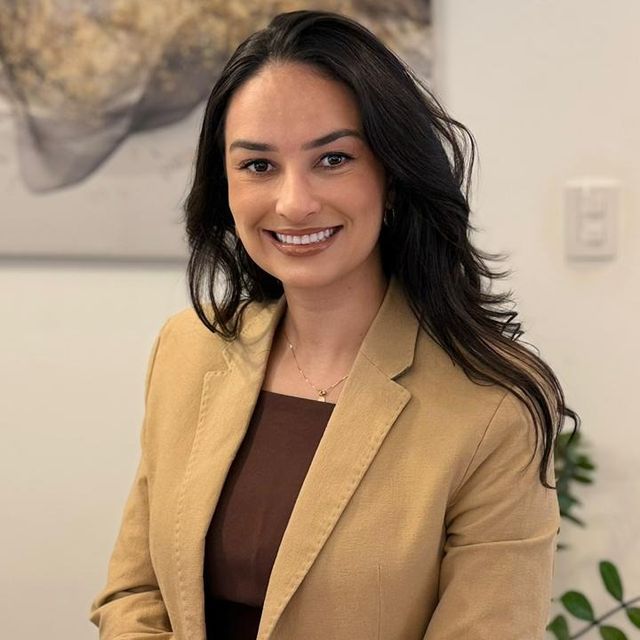Anna Luiza  Souza, Cardiologista Goiânia