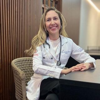 Karla Roberta de Moraes Soares Noleto, Geriatra Goiânia