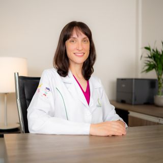 Ana Batschauer Bessa, Endocrinologista pediátrico Curitiba